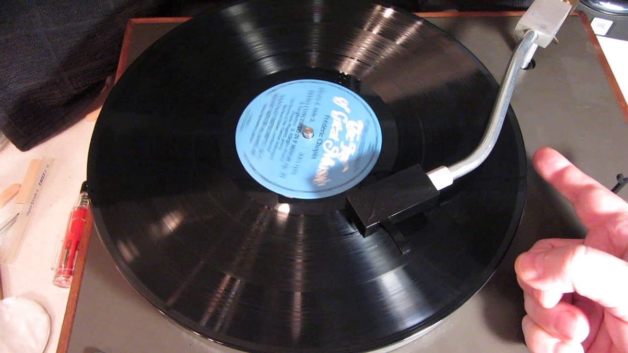 Can A Turntable Record Player Play Both LPs And EPs?